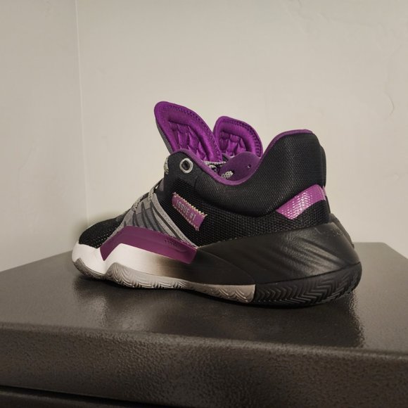 Adidas D.O.N. Issue 1 Joker Inspired edition main image 4